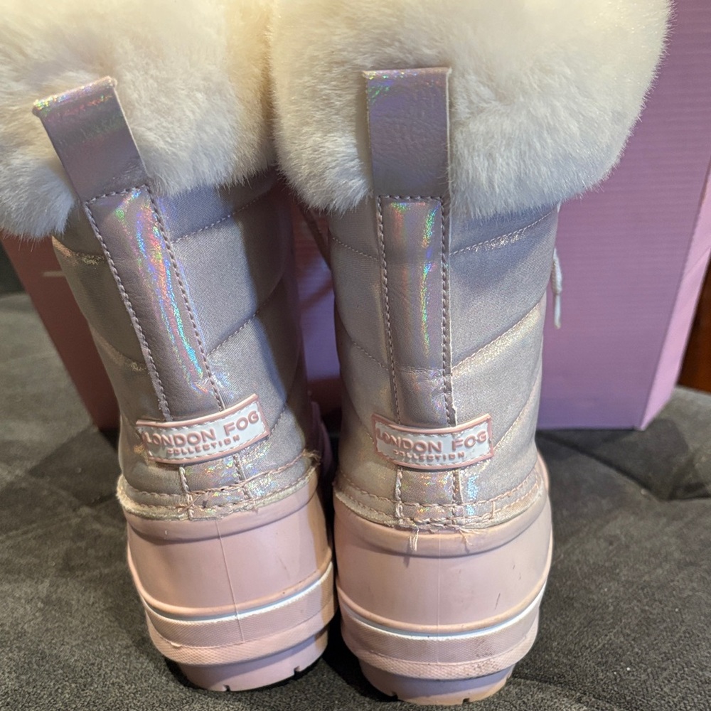London Fog girls' iridescent snow boots size 3 - Picture 9 of 16